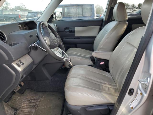 JTLKE50E581034884 - 2008 TOYOTA SCION XB Silber Foto 7