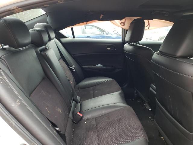 19UDE2F85GA015840 - 2016 ACURA ILX PREMIUM TECH თეთრი ფოტო 10