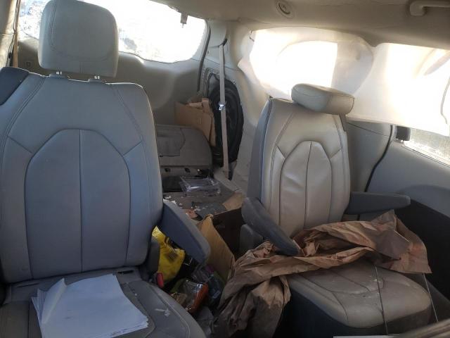 2C4RC1BG9HR747239 - 2017 CHRYSLER PACIFICA TOURING L Weiß Foto 10