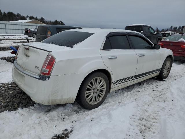 2C3CCAKT2CH143389 - 2012 CHRYSLER 300C WHITE photo 3