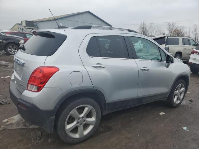 3GNCJTSB2FL228692 - 2015 CHEVROLET TRAX LTZ SILVER photo 3