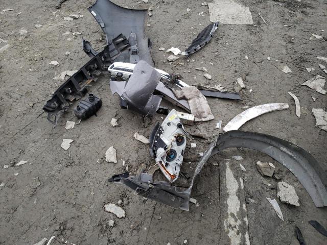 1G1ZC5E08CF278840 - 2012 CHEVROLET MALIBU 1LT ნაცრისფერი ფოტო 12