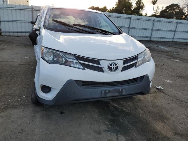 2T3ZFREV6FW134255 - 2015 TOYOTA RAV4 LE WHITE photo 5