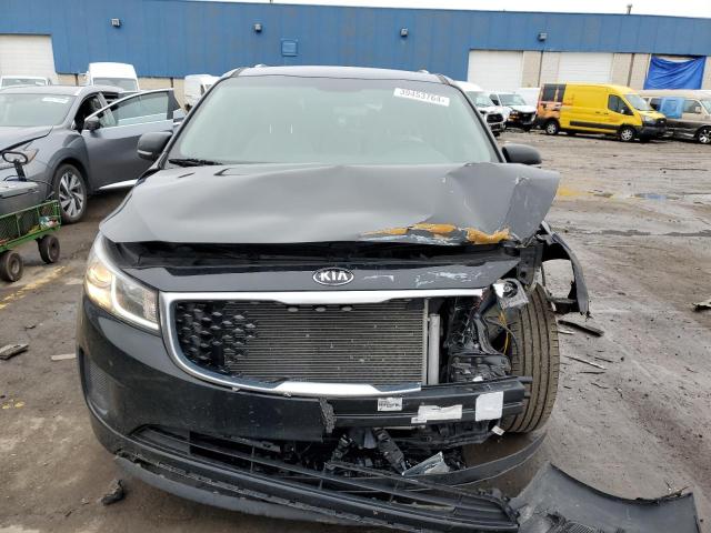 KNDMB5C10G6178401 - 2016 KIA SEDONA LX BLACK photo 5