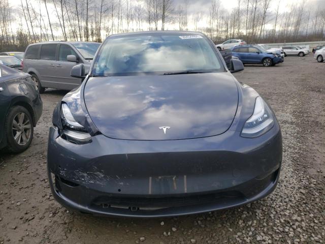 7SAYGDEEXNF395780 - 2022 TESLA MODEL Y GRAY photo 5