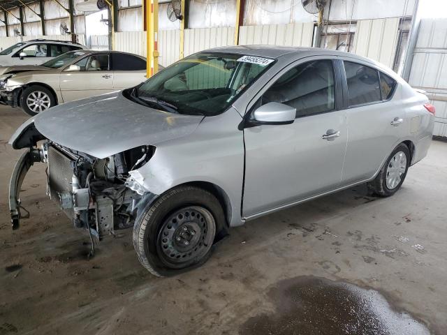 3N1CN7AP3JL824696 - 2018 NISSAN VERSA S SILVER photo 1