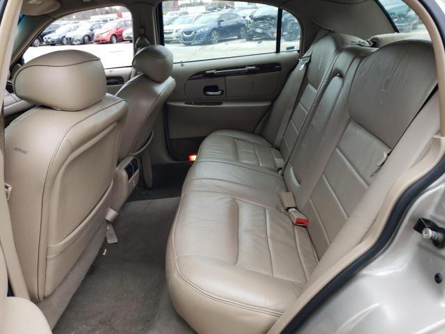 1LNHM81W91Y710828 - 2001 LINCOLN TOWN CAR EXECUTIVE TAN photo 10