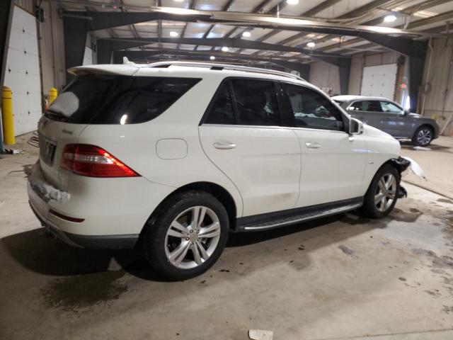 4JGDA5HB0CA024293 - 2012 MERCEDES-BENZ ML 350 4MATIC WHITE photo 3