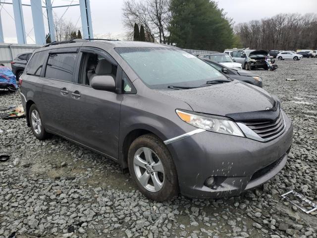 5TDKK3DC8FS590902 - 2015 TOYOTA SIENNA LE GRAY photo 4