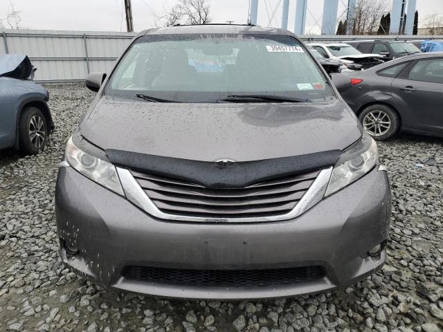 5TDKK3DC8FS590902 - 2015 TOYOTA SIENNA LE GRAY photo 5