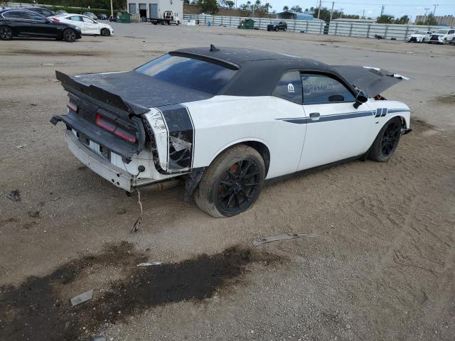 2C3CDZGG6JH217417 - 2018 DODGE CHALLENGER GT WHITE photo 3