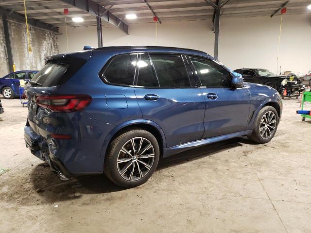 5UXCR6C08M9E96704 - 2021 BMW X5 XDRIVE40I BLUE photo 3