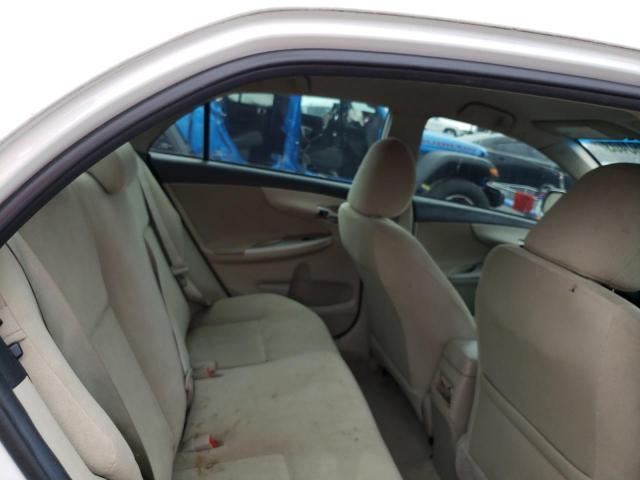 5YFBU4EEXDP101082 - 2013 TOYOTA COROLLA BASE WHITE photo 10