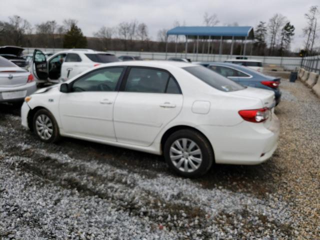 5YFBU4EEXDP101082 - 2013 TOYOTA COROLLA BASE WHITE photo 2