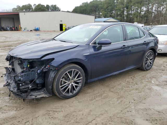 2021 TOYOTA CAMRY XLE, 