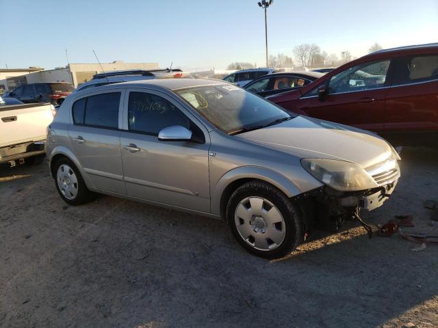 W08AR671985110581 - 2008 SATURN ASTRA XE SILVER photo 4