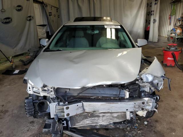 1G1ZC5E07CF300570 - 2012 CHEVROLET MALIBU 1LT SILVER photo 5