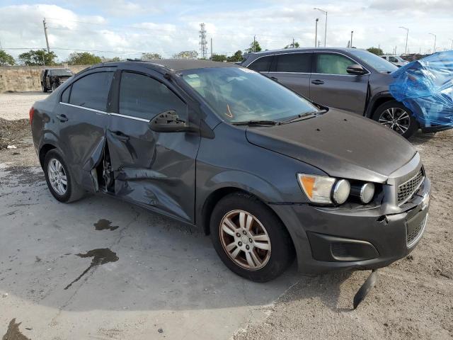 1G1JC5SH2D4158939 - 2013 CHEVROLET SONIC LT GRAY photo 4