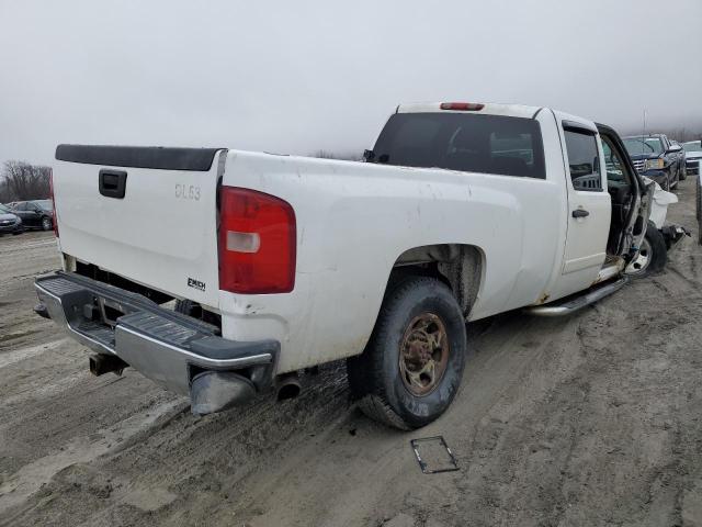 1GCHK33618F189880 - 2008 CHEVROLET SILVERADO K3500 WHITE photo 3