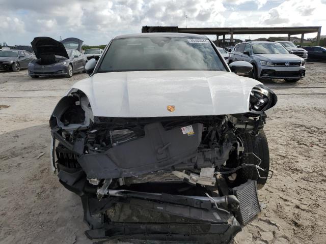 WP1BA2AY3PDA25661 - 2023 PORSCHE CAYENNE COUPE WHITE photo 5