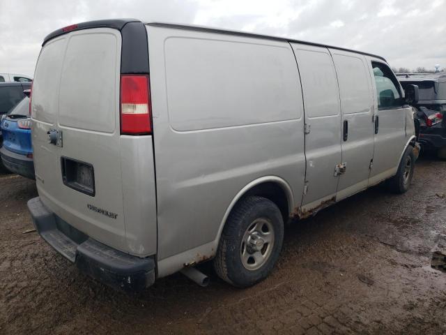 1GCFG15X151221657 - 2005 CHEVROLET EXPRESS G1 SILVER photo 3