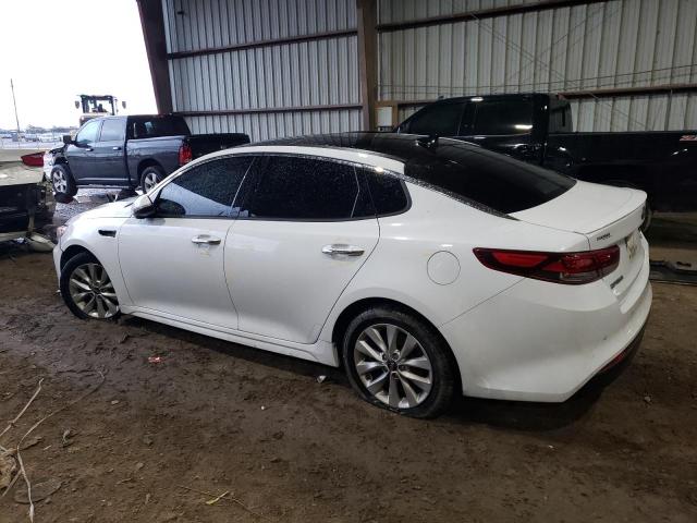 5XXGT4L31JG233095 - 2018 KIA OPTIMA LX WHITE photo 2