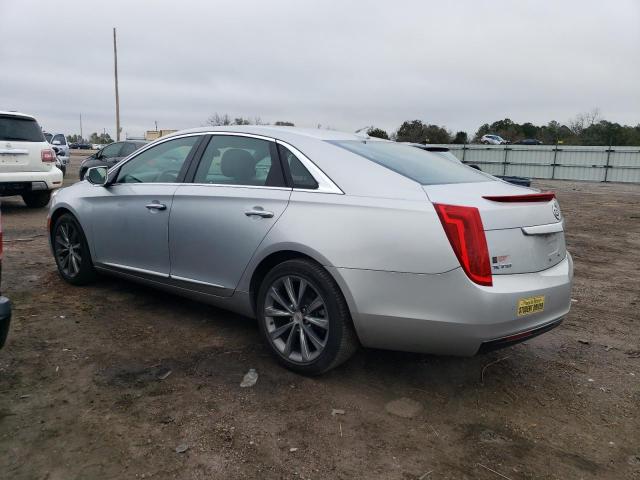 2G61N5S37D9182983 - 2013 CADILLAC XTS SILVER photo 2