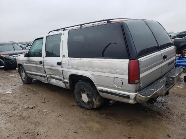 1GBEC16KXPJ397138 - 1993 CHEVROLET SUBURBAN C1500 WHITE photo 2