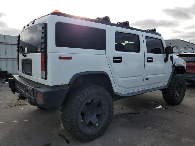 5GRGN23U57H104245 - 2007 HUMMER H2 WHITE photo 3