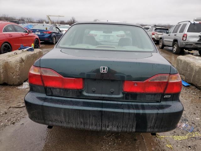 1HGCG165XWA037305 - 1998 HONDA ACCORD EX GREEN photo 6