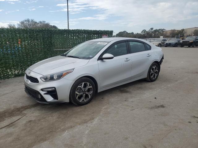 3KPF24AD3KE105039 - 2019 KIA FORTE FE SILVER photo 1