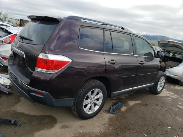 5TDBK3EHXBS069572 - 2011 TOYOTA HIGHLANDER BASE Бордовый фото 3