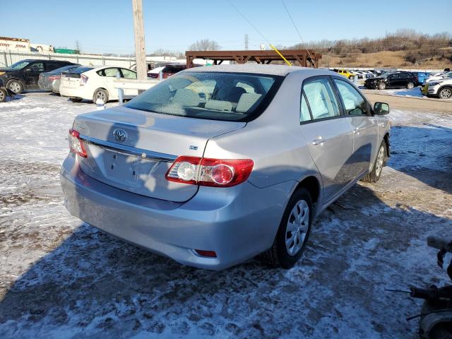 2T1BU4EE2BC679092 - 2011 TOYOTA COROLLA BA SILVER photo 3