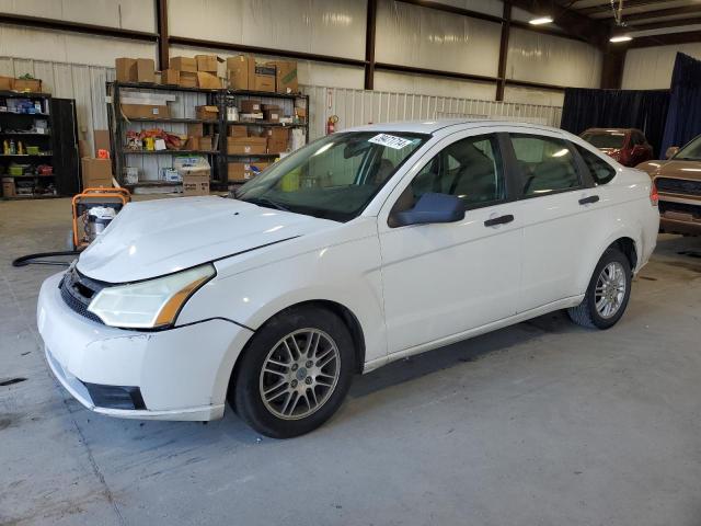 1FAHP3FN6AW175246 - 2010 FORD FOCUS SE WHITE photo 1