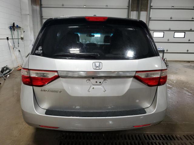 5FNRL5H62DB037112 - 2013 HONDA ODYSSEY EXL SILVER photo 6