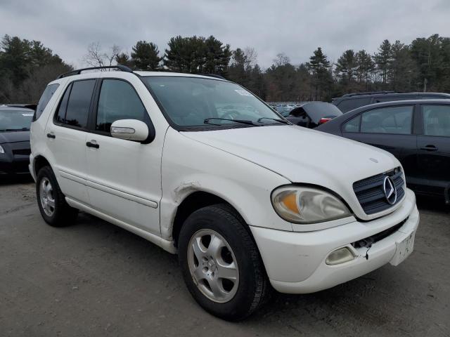 4JGAB54E63A386984 - 2003 MERCEDES-BENZ ML 320 WHITE photo 4