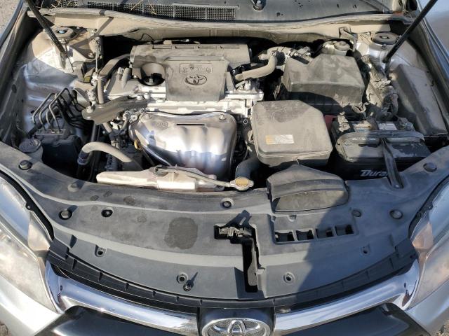 4T1BF1FK3FU995098 - 2015 TOYOTA CAMRY LE SILVER photo 11