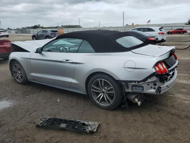 1FATP8UH3H5220356 - 2017 FORD MUSTANG SILVER photo 2