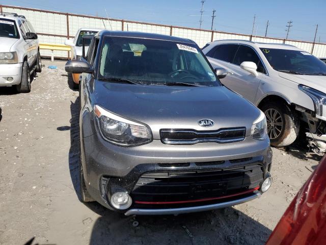 KNDJX3AA3J7579907 - 2018 KIA SOUL ! GRAY photo 5