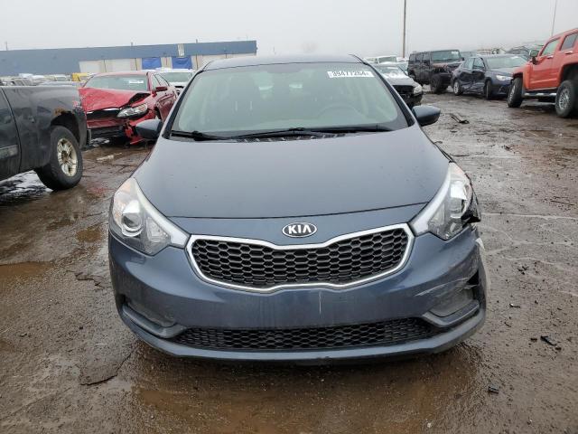 KNAFK4A61G5567293 - 2016 KIA FORTE LX GRAY photo 5