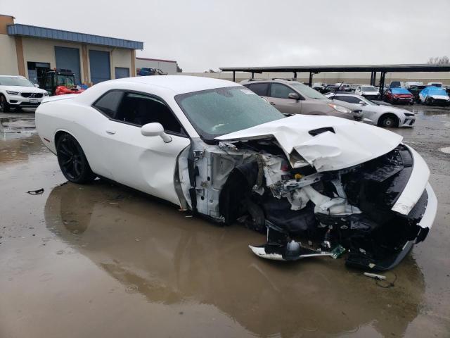 2C3CDZAG9KH733460 - 2019 DODGE CHALLENGER SXT WHITE photo 4