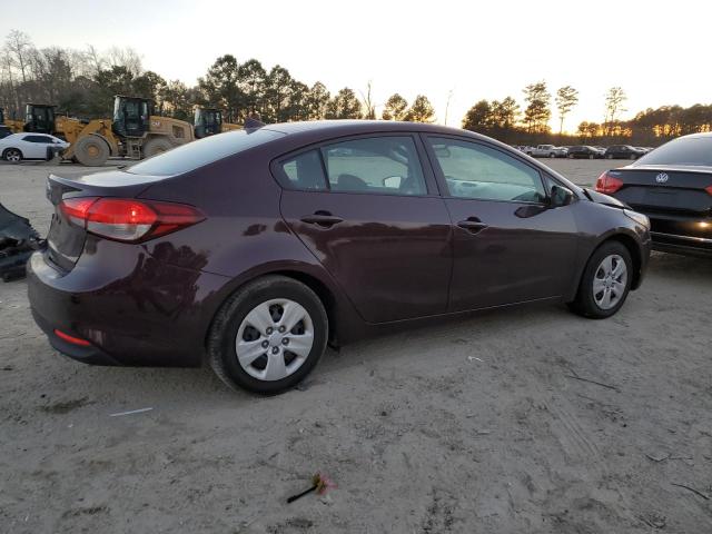 3KPFL4A72HE029927 - 2017 KIA FORTE LX BURGUNDY photo 3