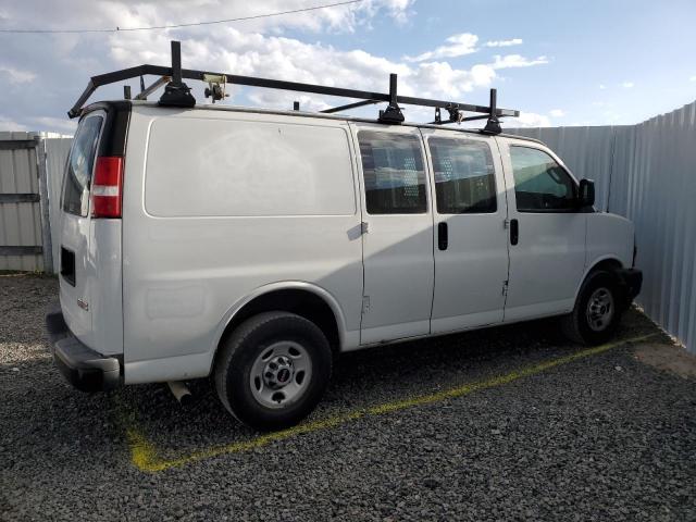 1GTW7AFPXJ1227790 - 2018 GMC SAVANA G2500 WHITE photo 3