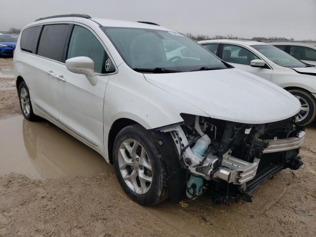 2C4RC1BG0HR656473 - 2017 CHRYSLER PACIFICA TOURING L WHITE photo 4