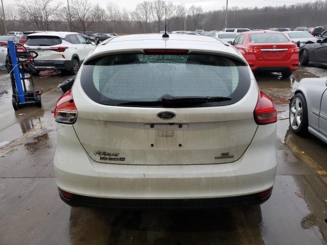 1FADP3K29FL375878 - 2015 FORD FOCUS SE WHITE photo 6