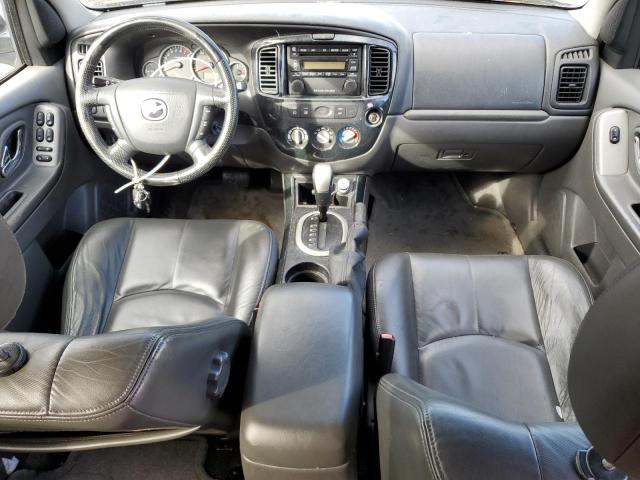 4F2CZ96155KM60192 - 2005 MAZDA TRIBUTE S GRAY photo 8