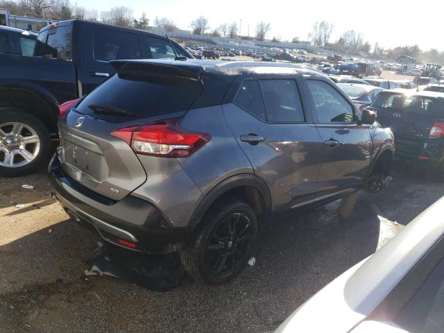 3N1CP5CU2KL543914 - 2019 NISSAN KICKS S GRAY photo 3