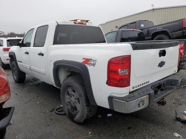 2GCEK13C071580375 - 2007 CHEVROLET SILVERADO K1500 CREW CAB WHITE photo 2