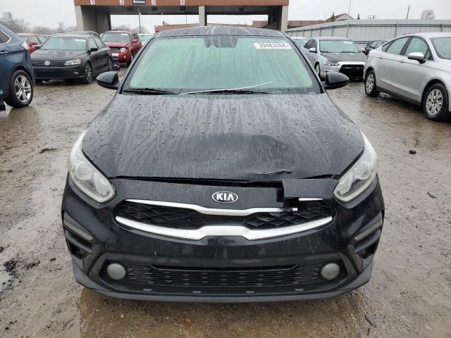 3KPF24AD7ME319468 - 2021 KIA FORTE FE BLACK photo 5