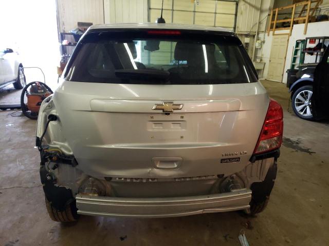 3GNCJKSB8GL141780 - 2016 CHEVROLET TRAX LS SILVER photo 6